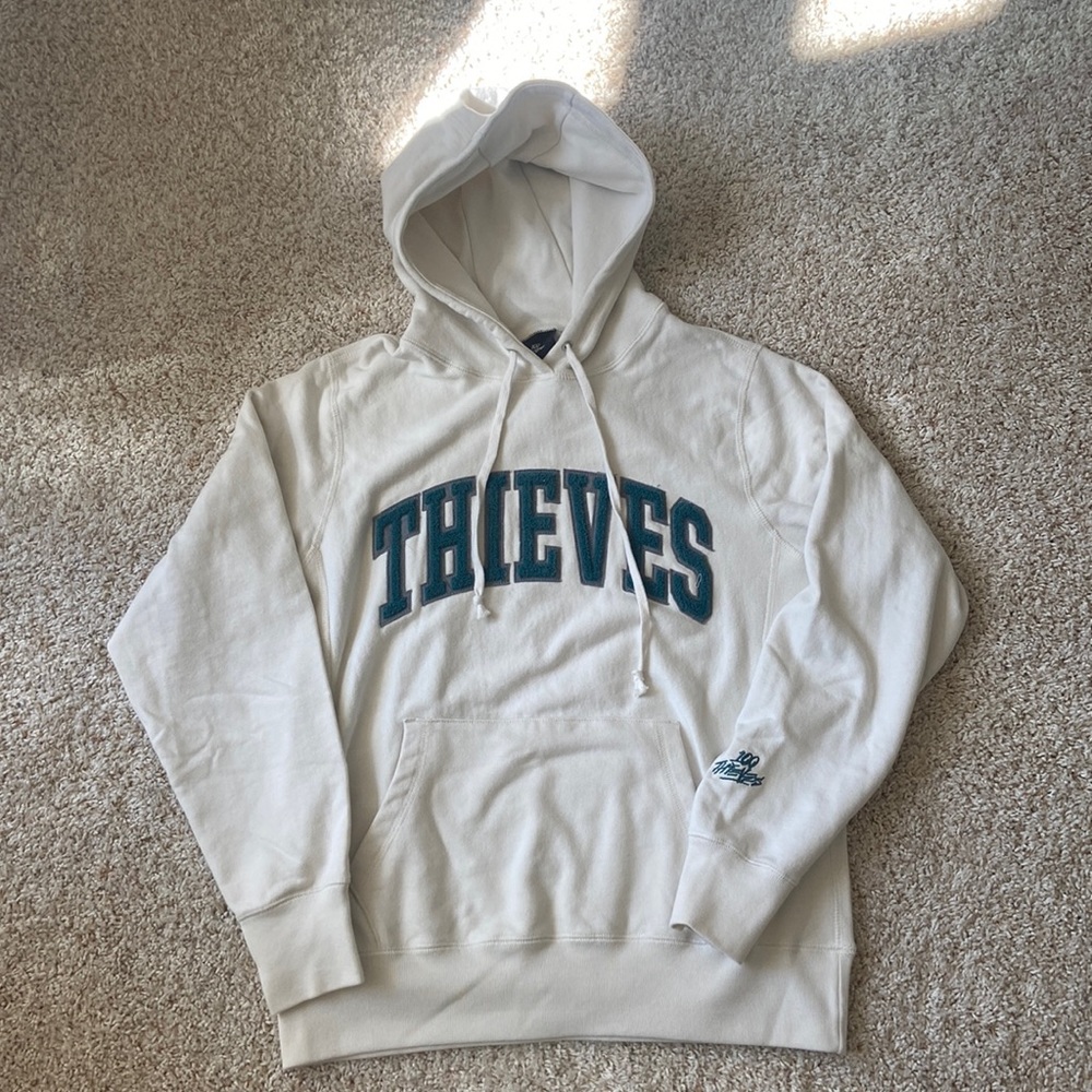 100 Thieves Hoodie